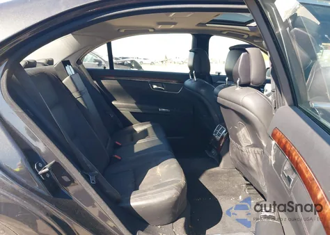 2011 Mercedes-Benz S 550 из США, поврежденный, VIN WDDNG7BB5BA409770